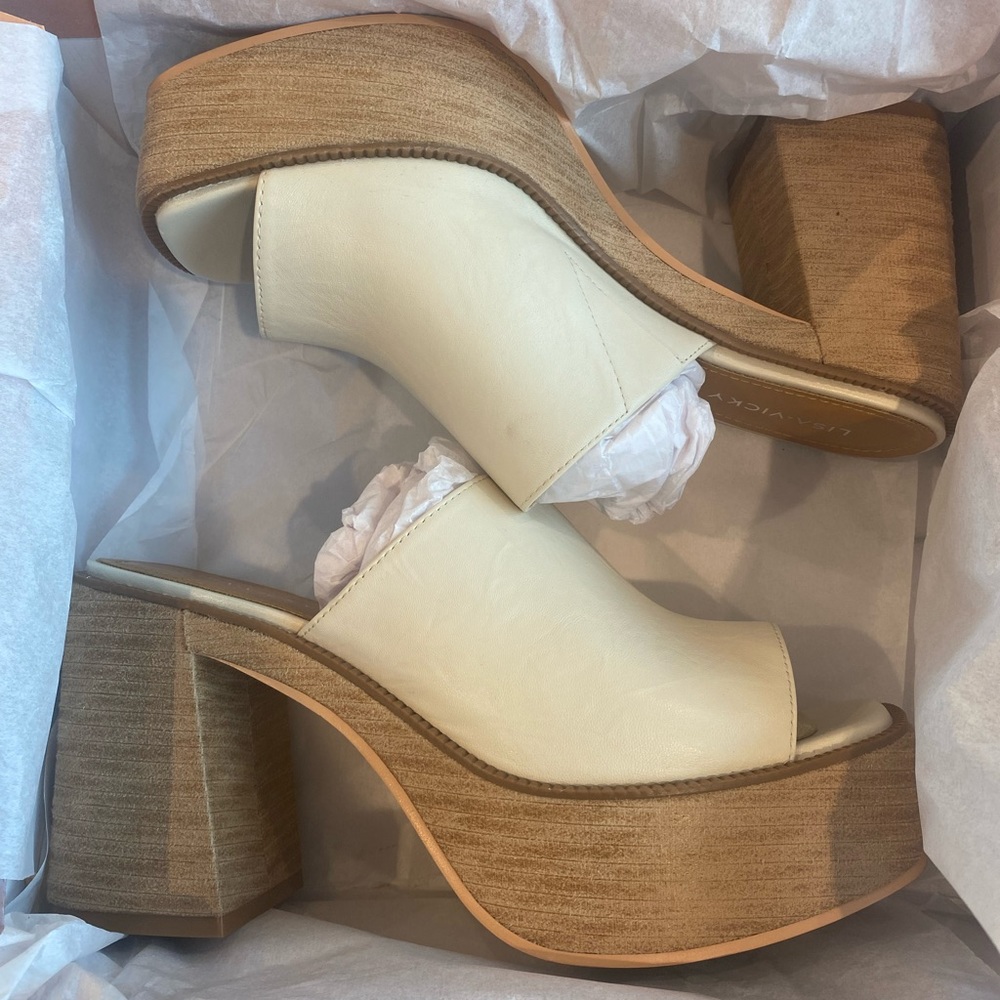 Lisa Vicky Juicy Platform Sandal size 8.5